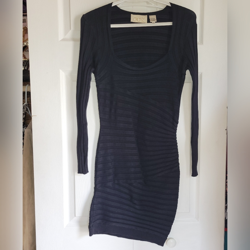 Elegant Black Striped Dress Scoop Neck Size Medium